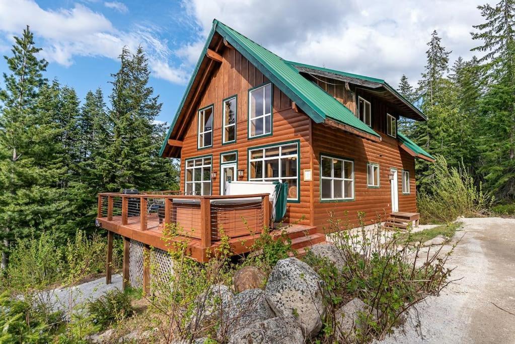Hot Tub Cool Views: Roaring Creek Cabin Leavenworth Exterior photo